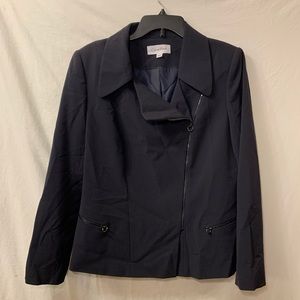 Calvin Klein women’s black front zip blazer